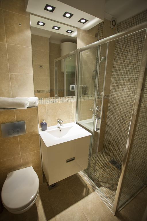 Apartment Red Beograd Phòng bức ảnh